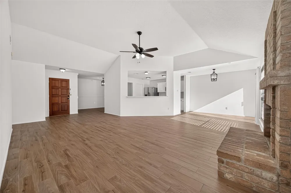 11410 Sunny Creek Drive Houston, TX 77066