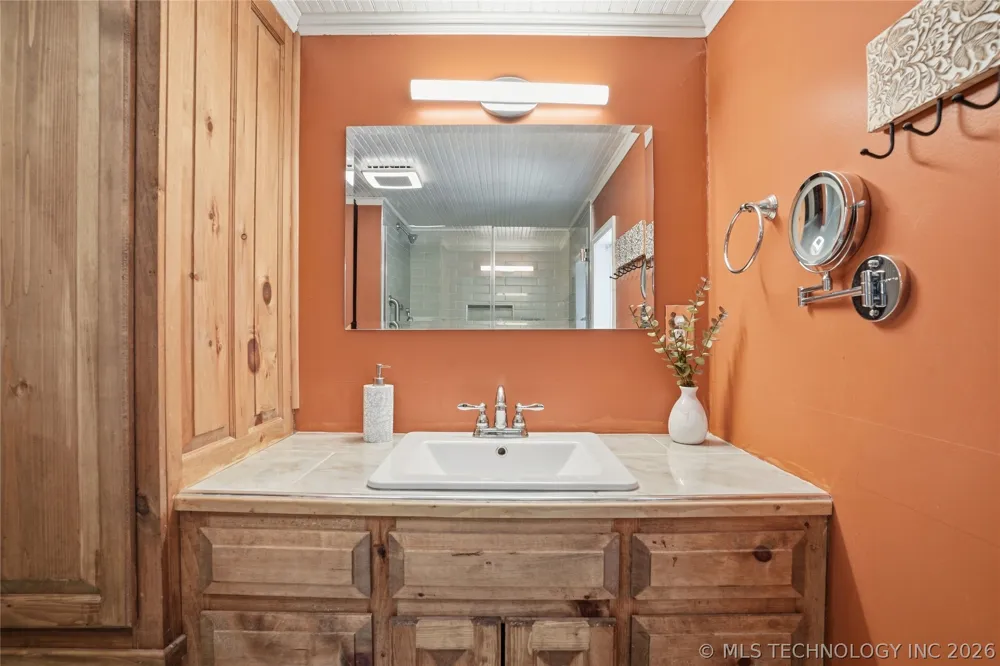 115 S Indianapolis Avenue Tulsa, OK 74112