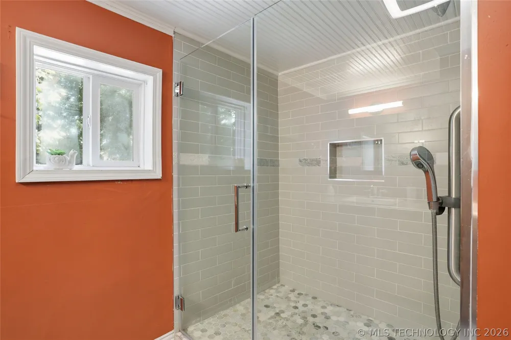 115 S Indianapolis Avenue Tulsa, OK 74112