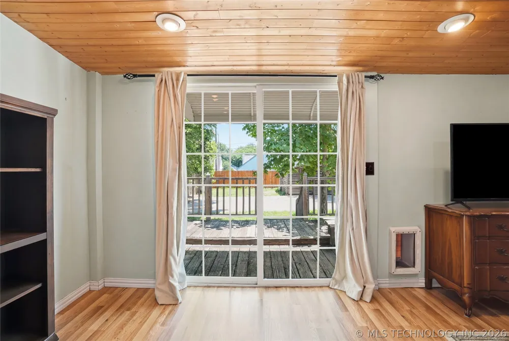 115 S Indianapolis Avenue Tulsa, OK 74112