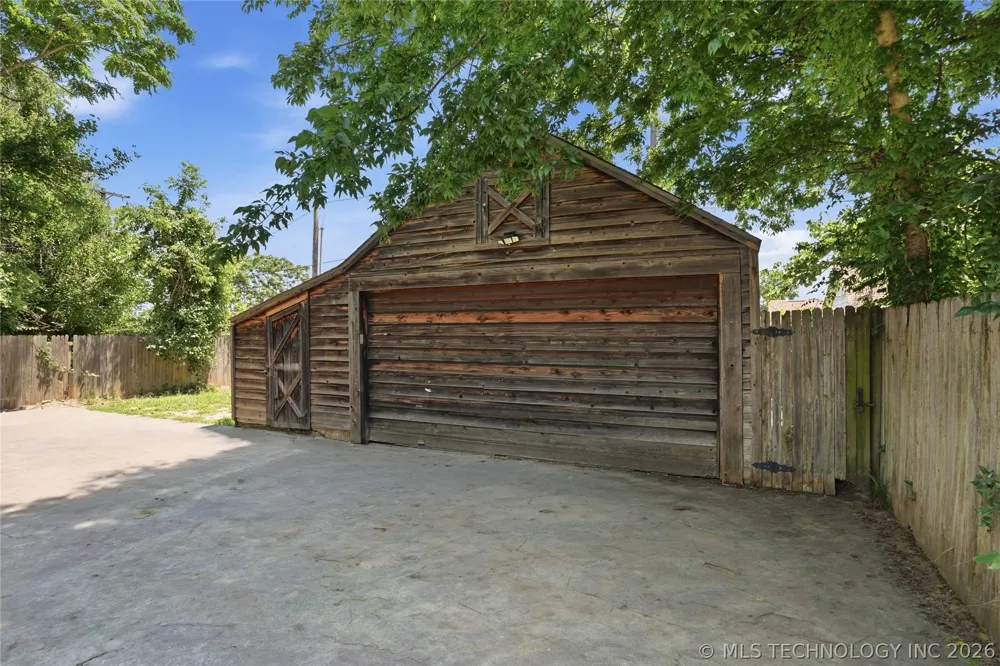 115 S Indianapolis Avenue Tulsa, OK 74112