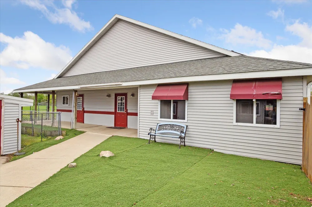 3650 Hogback Road Handy Township, MI 48836