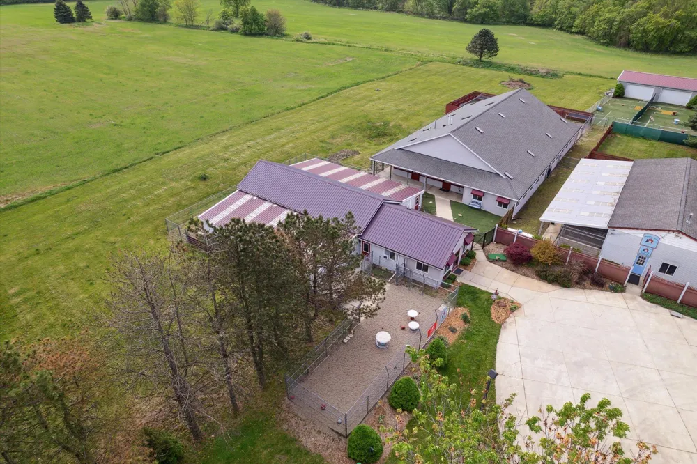 3650 Hogback Road Handy Township, MI 48836
