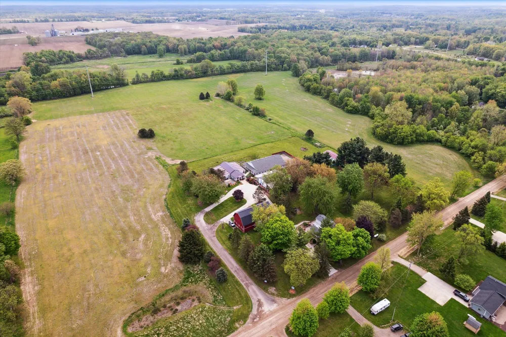 3650 Hogback Road Handy Township, MI 48836