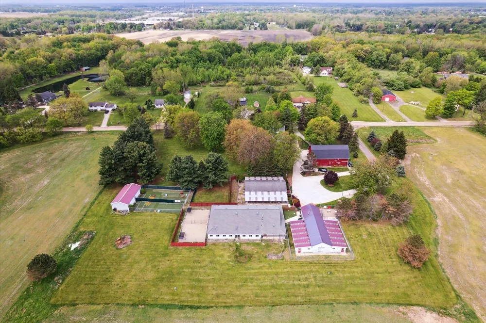 3650 Hogback Road Handy Township, MI 48836