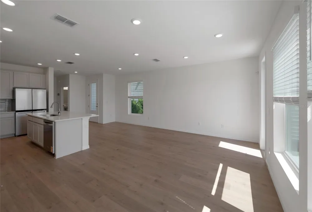 6412 JENSEN VIEW AVENUE Apollo Beach, FL 33572