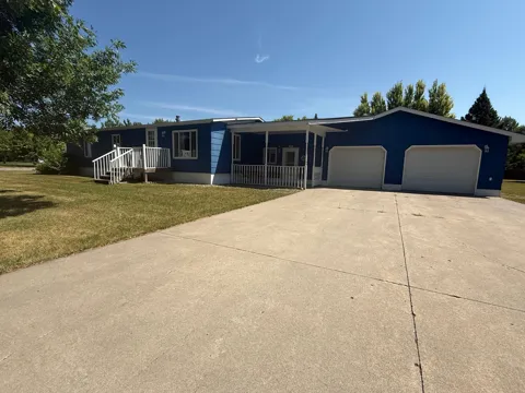 710 3rd Street W