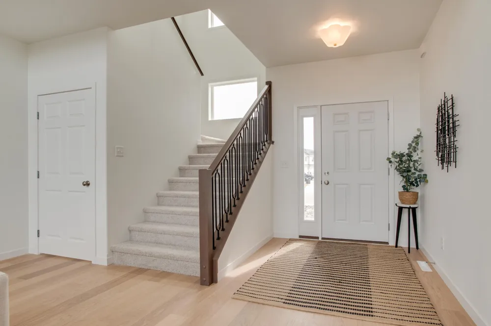 5816 James Drive W West Fargo, ND 58078