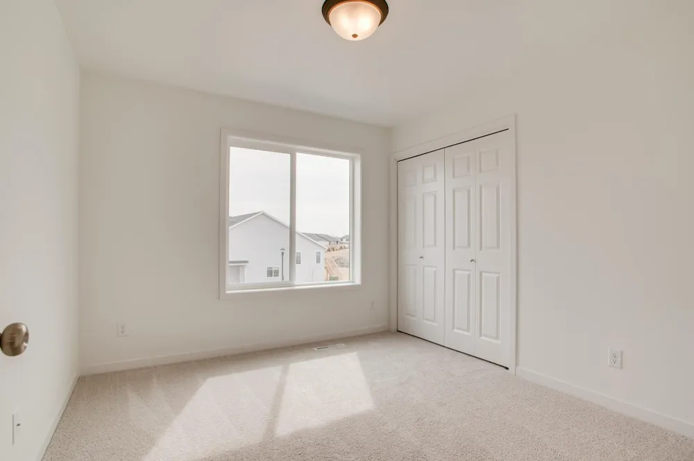 5816 James Drive W West Fargo, ND 58078