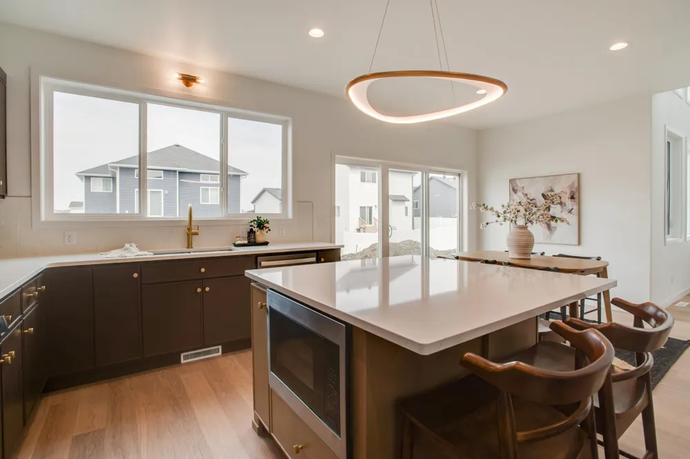 5816 James Drive W West Fargo, ND 58078
