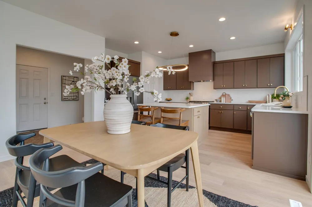 5816 James Drive W West Fargo, ND 58078
