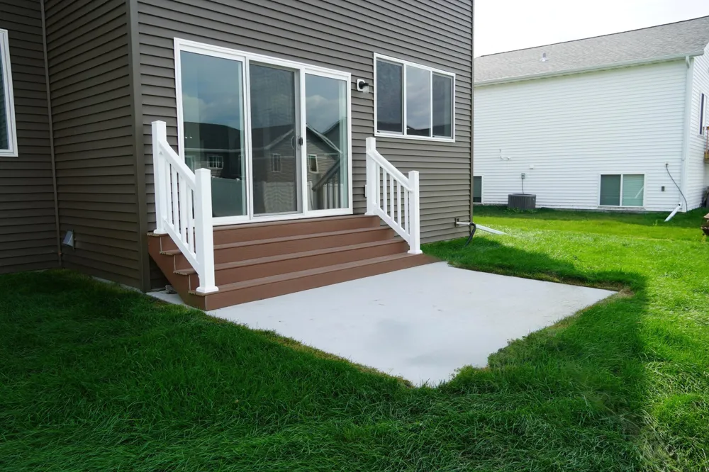 5816 James Drive W West Fargo, ND 58078