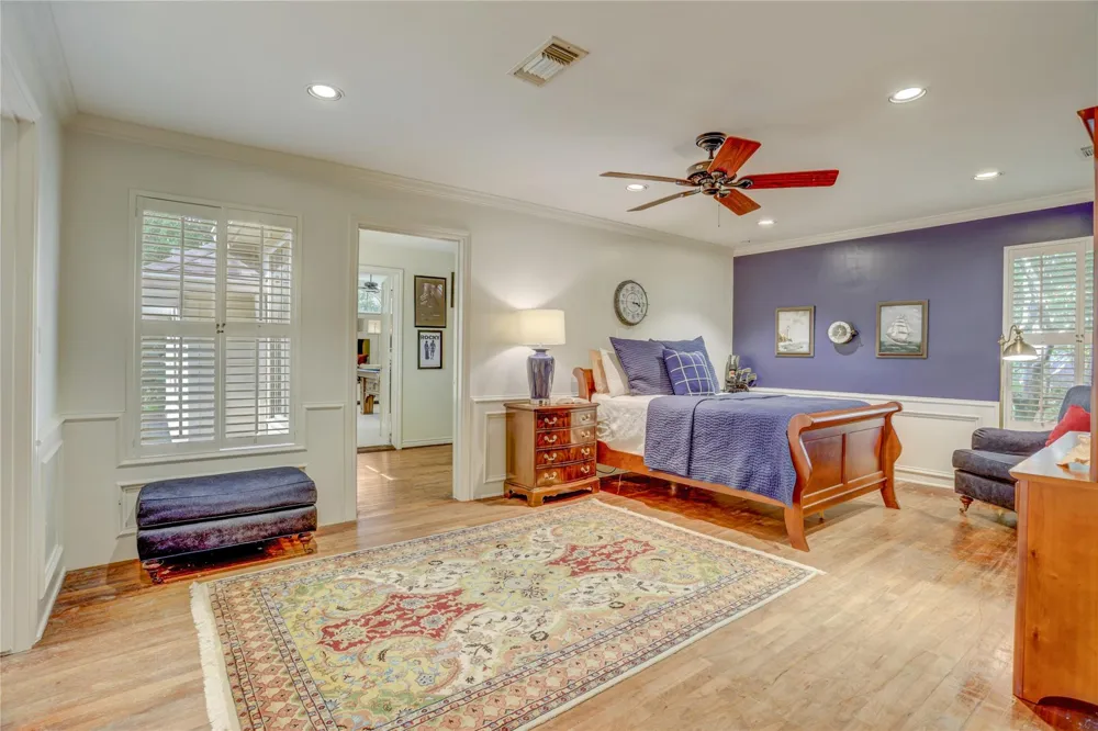 1 Stayton Circle Piney Point Village, TX 77024