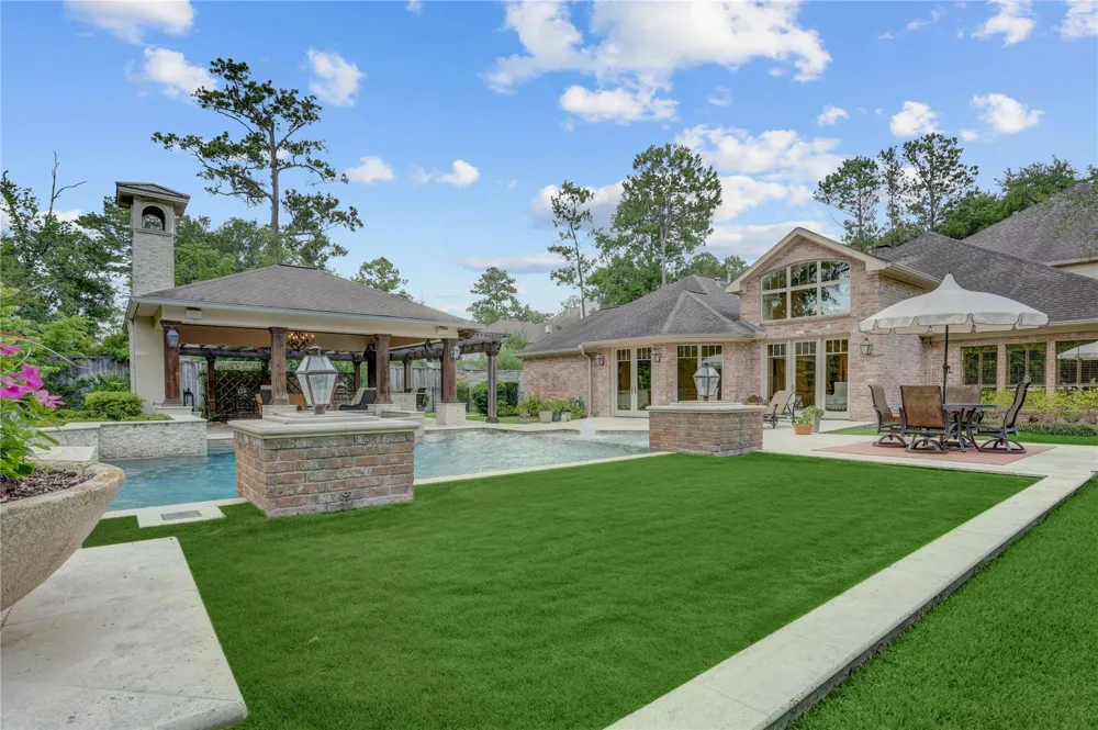 1 Stayton Circle Piney Point Village, TX 77024