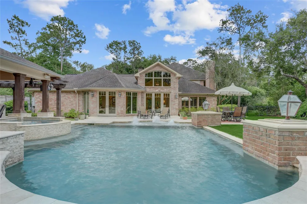 1 Stayton Circle Piney Point Village, TX 77024