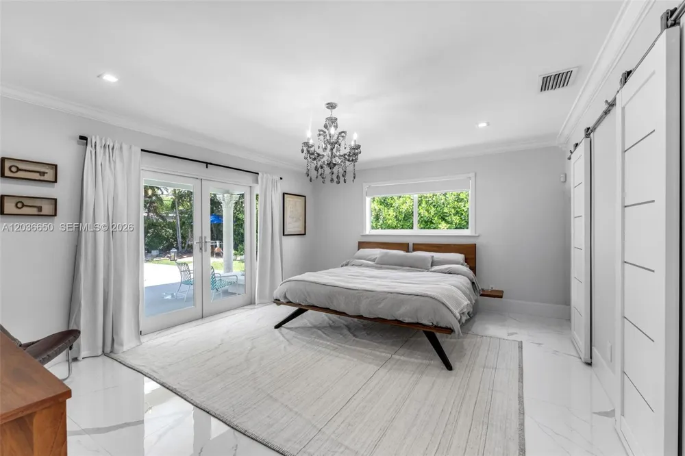 6561 Marlin Dr Coral Gables, FL 33158