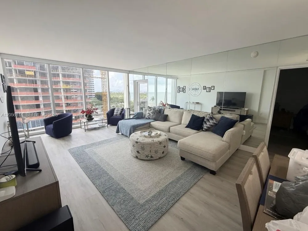 10275 Collins Ave #614 Bal Harbour, FL 33154