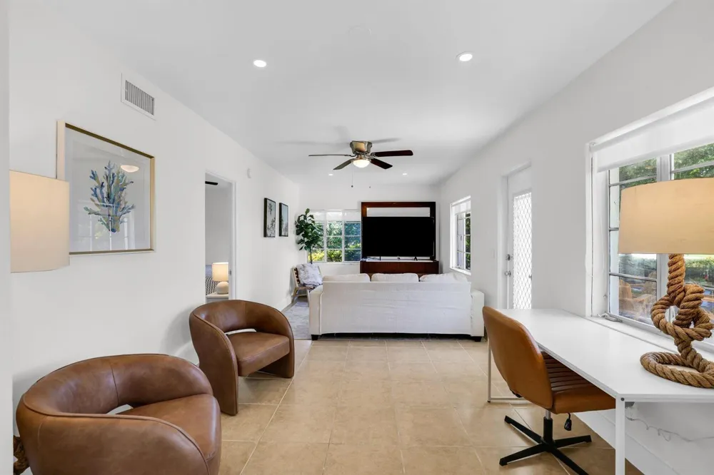 320 Inlet Way #4 Palm Beach Shores, FL 33404