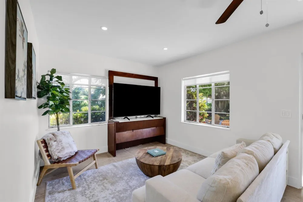 320 Inlet Way #4 Palm Beach Shores, FL 33404