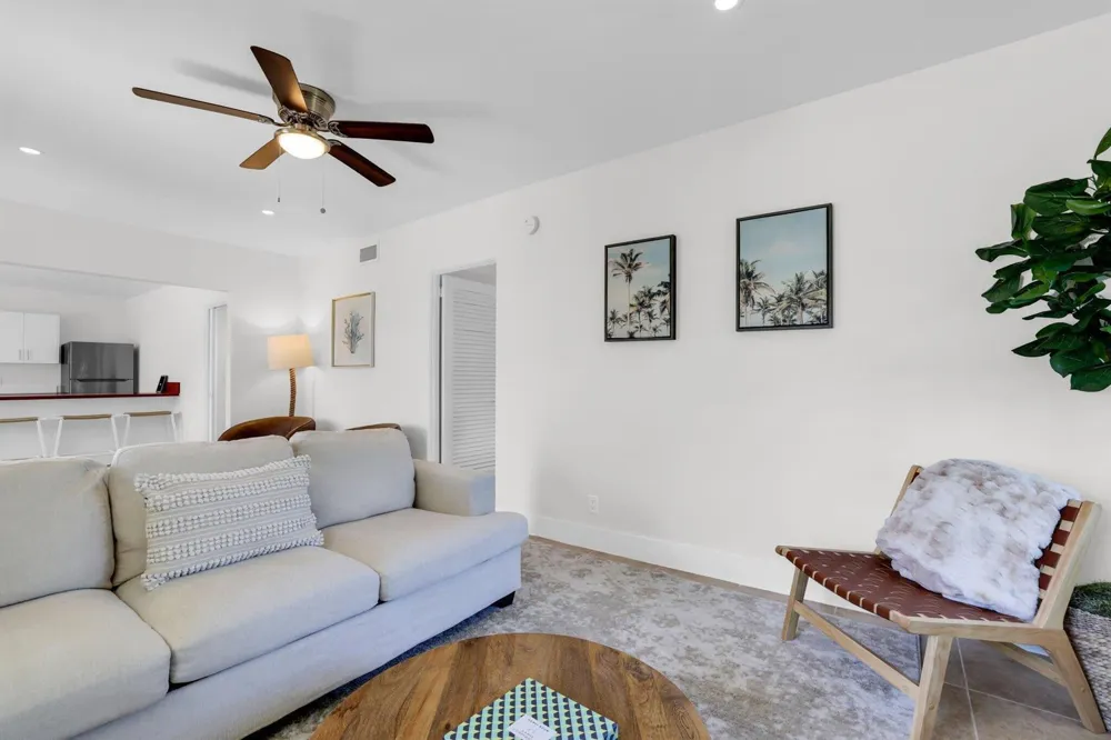 320 Inlet Way #4 Palm Beach Shores, FL 33404