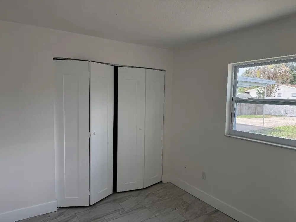 632 89TH AVENUE St Petersburg, FL 33702