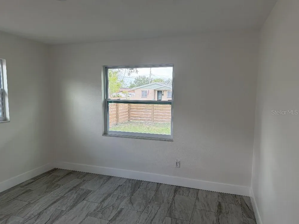 632 89TH AVENUE St Petersburg, FL 33702