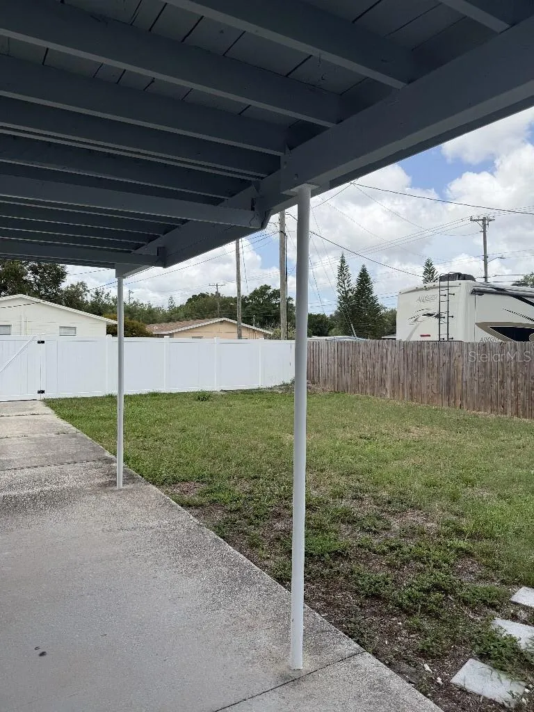 632 89TH AVENUE St Petersburg, FL 33702