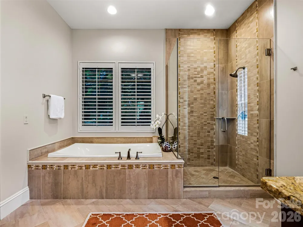 280 Walnut Hollow Road Brevard, NC 28712