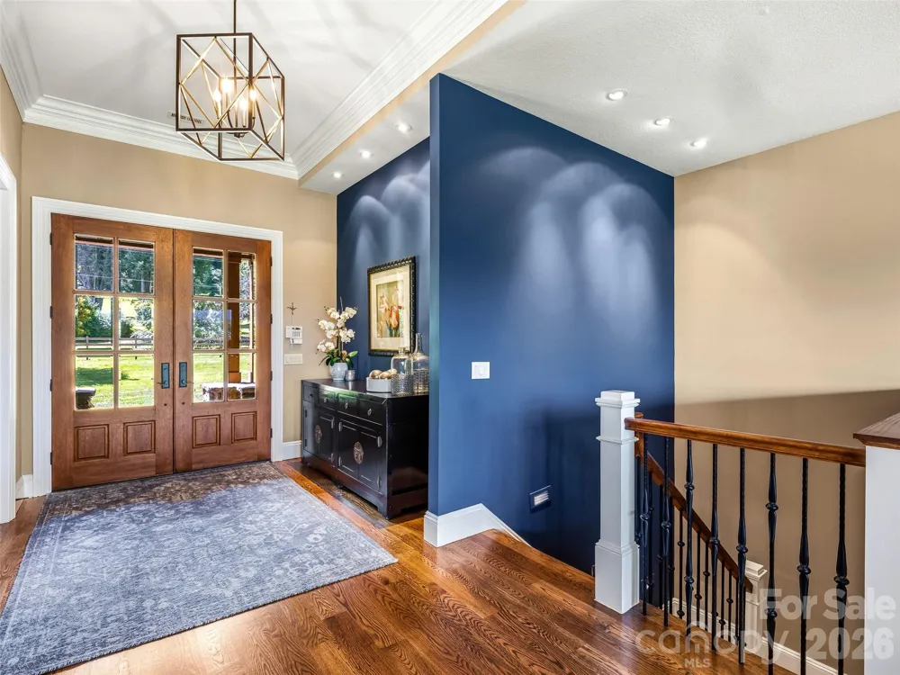 280 Walnut Hollow Road Brevard, NC 28712