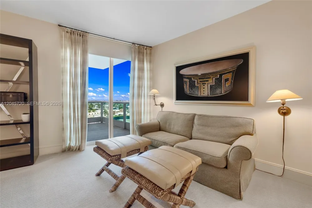 20155 NE 38th Ct #904 Aventura, FL 33180