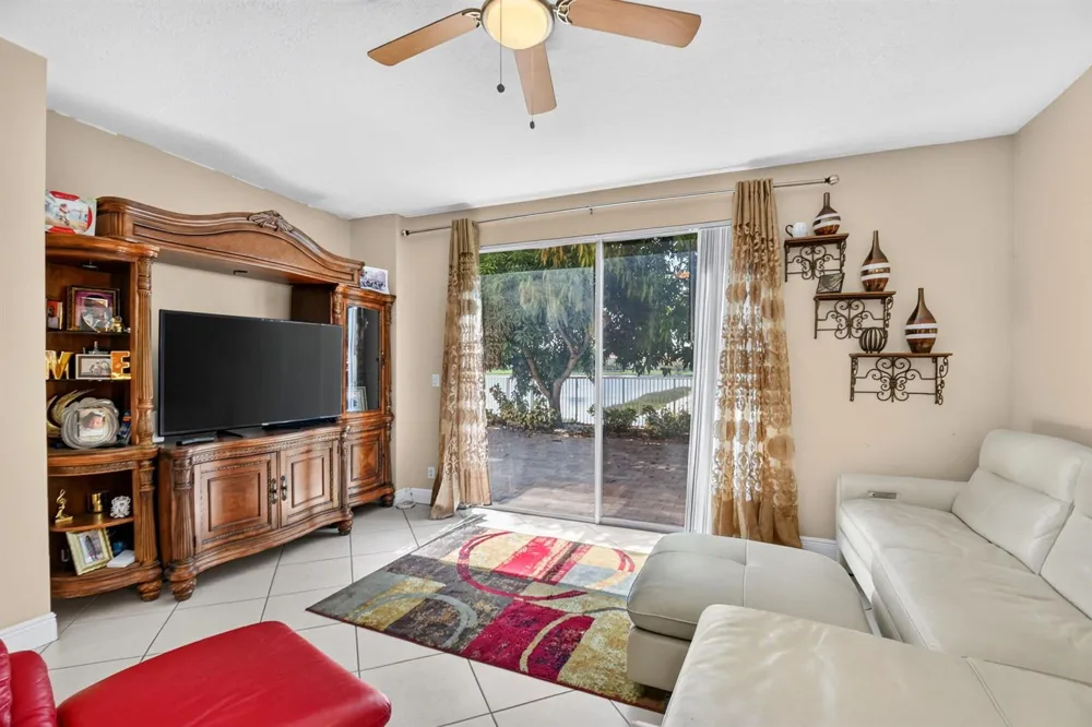 809 Triana Street West Palm Beach, FL 33413
