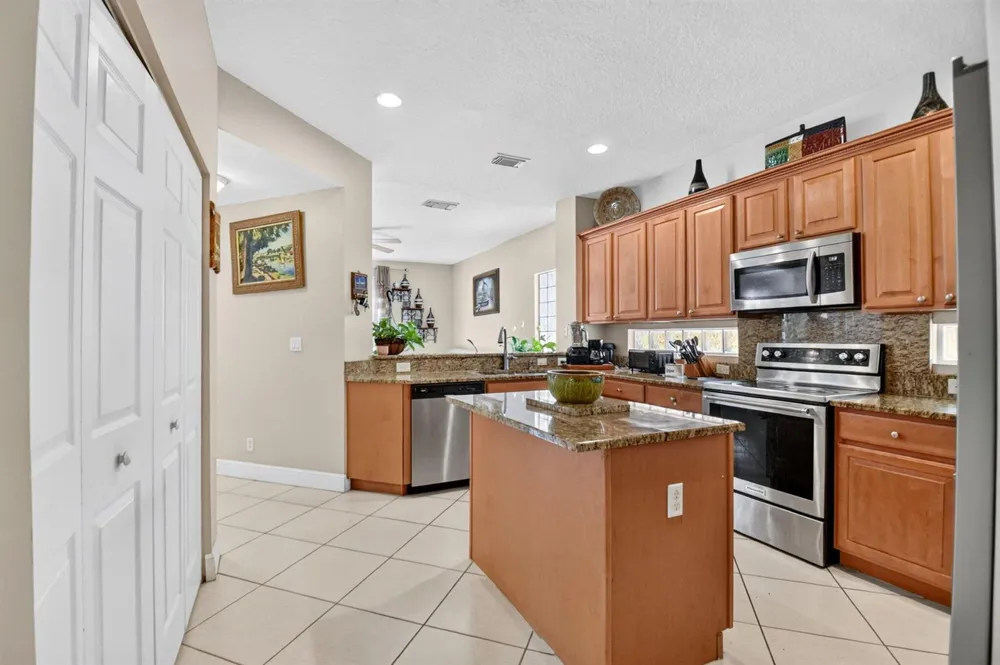 809 Triana Street West Palm Beach, FL 33413
