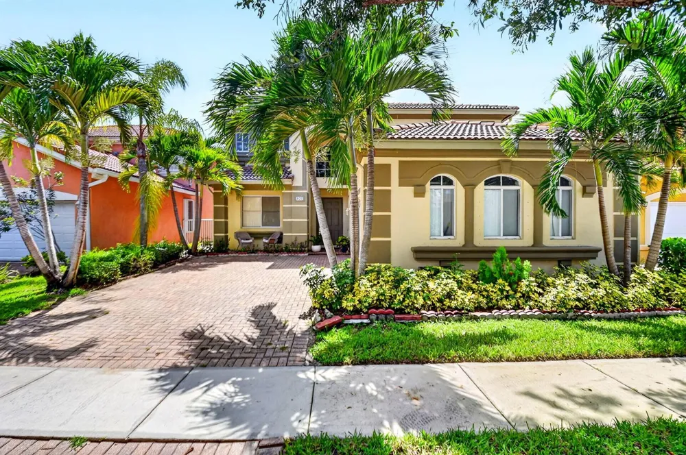 809 Triana Street West Palm Beach, FL 33413