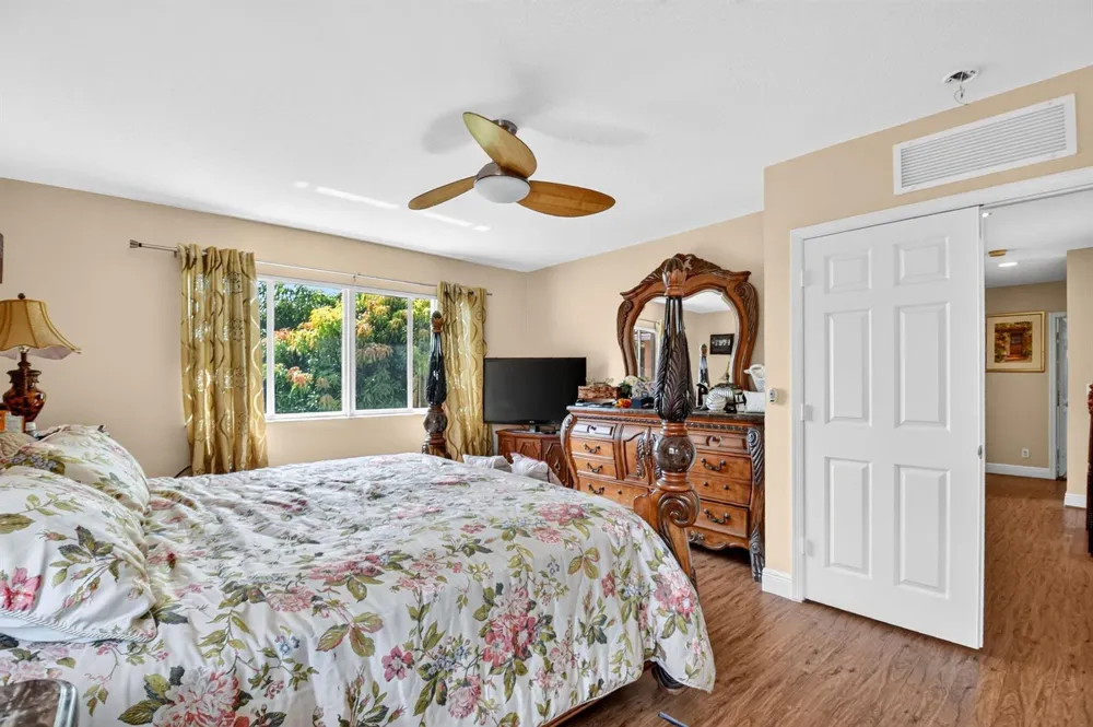809 Triana Street West Palm Beach, FL 33413