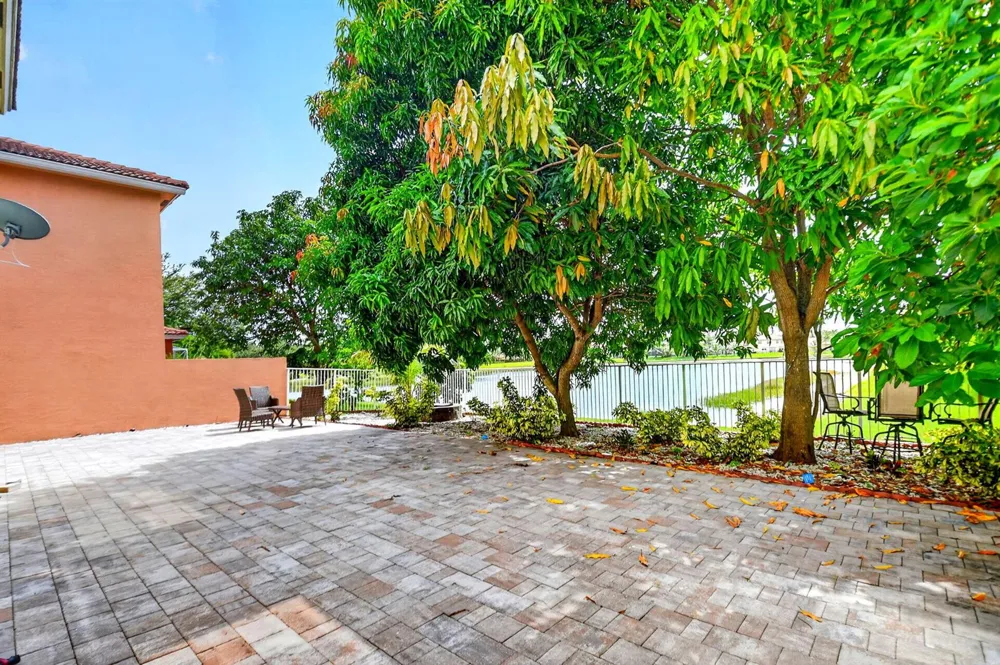 809 Triana Street West Palm Beach, FL 33413