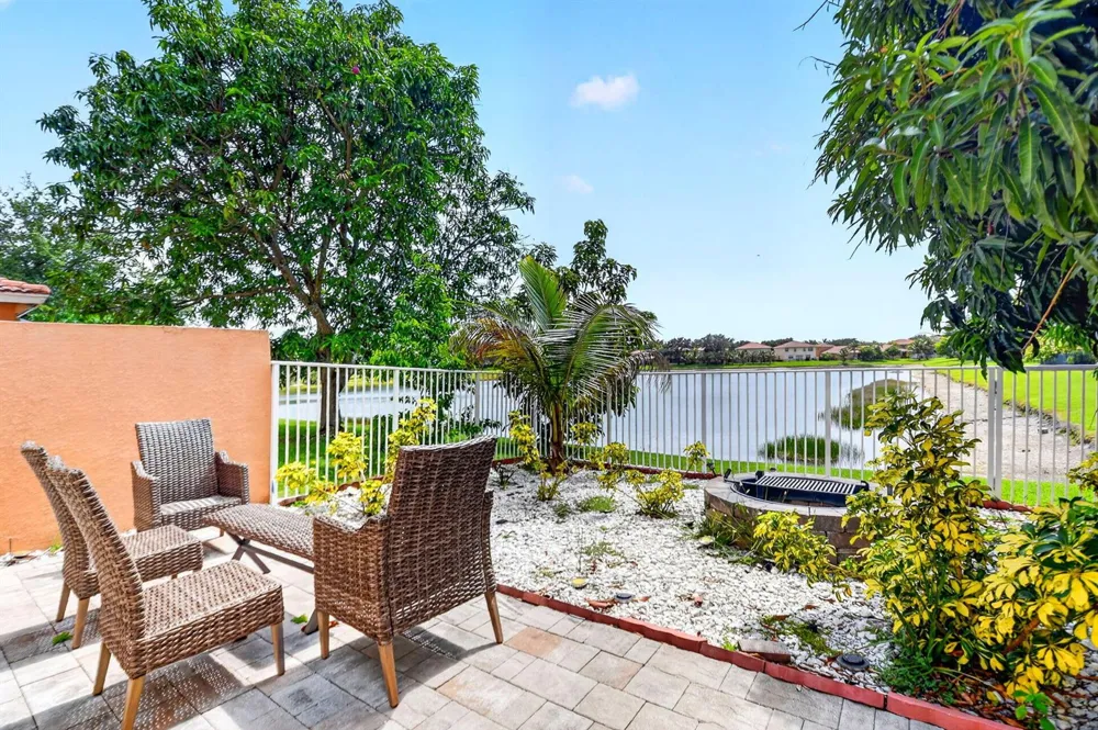 809 Triana Street West Palm Beach, FL 33413