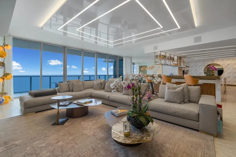 2200 Ocean Boulevard #S1604/1605 Fort Lauderdale, FL 33305