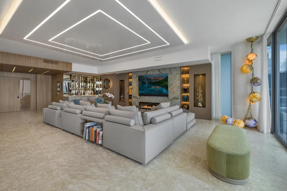 2200 Ocean Boulevard #S1604/1605 Fort Lauderdale, FL 33305