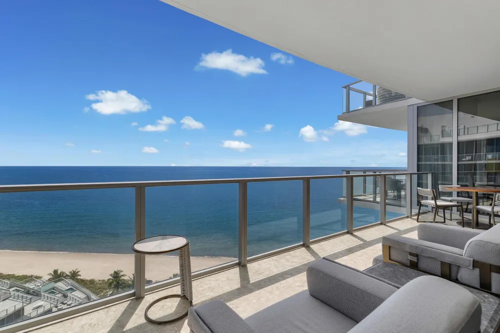 2200 Ocean Boulevard #S1604/1605 Fort Lauderdale, FL 33305