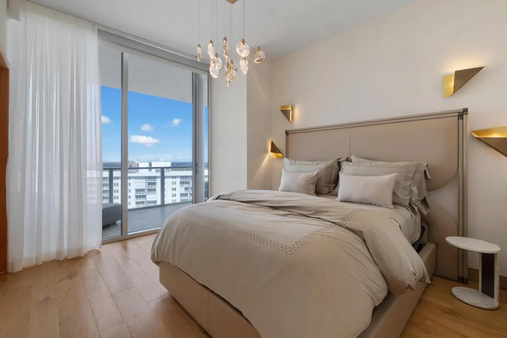 2200 Ocean Boulevard #S1604/1605 Fort Lauderdale, FL 33305