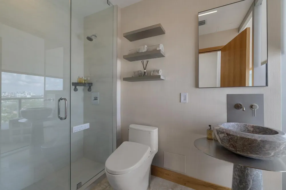 2200 Ocean Boulevard #S1604/1605 Fort Lauderdale, FL 33305