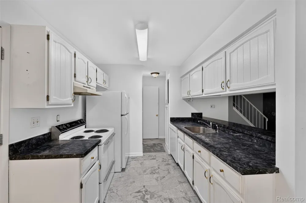 8324 Genesee Road Genesee Charter Township, MI 48458