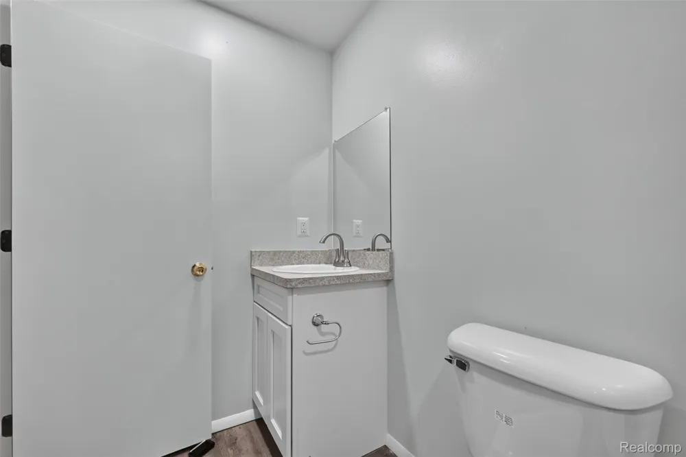 8324 Genesee Road Genesee Charter Township, MI 48458