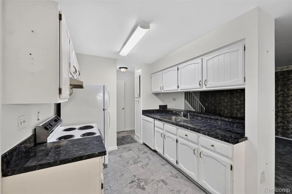 8324 Genesee Road Genesee Charter Township, MI 48458