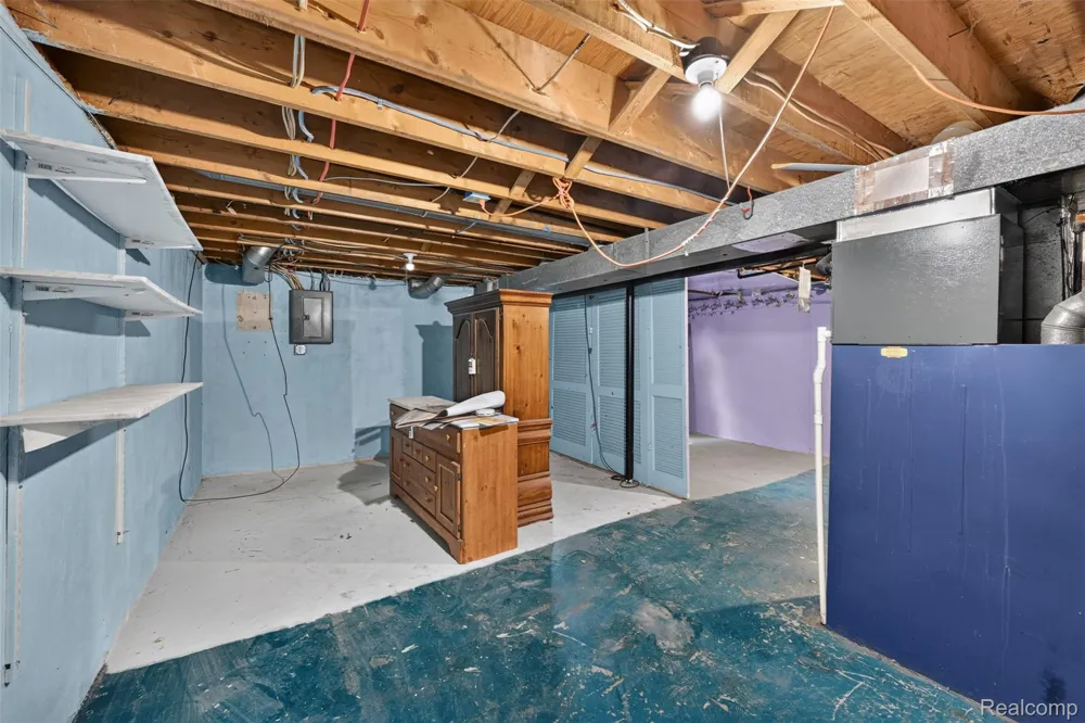 8324 Genesee Road Genesee Charter Township, MI 48458