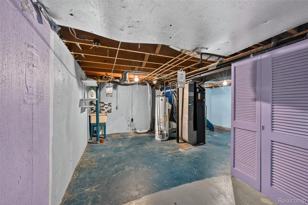 8324 Genesee Road Genesee Charter Township, MI 48458