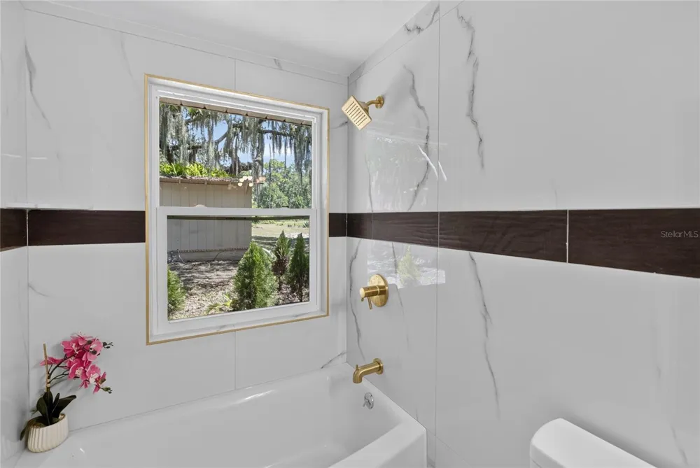 111 2ND STREET Melrose, FL 32666