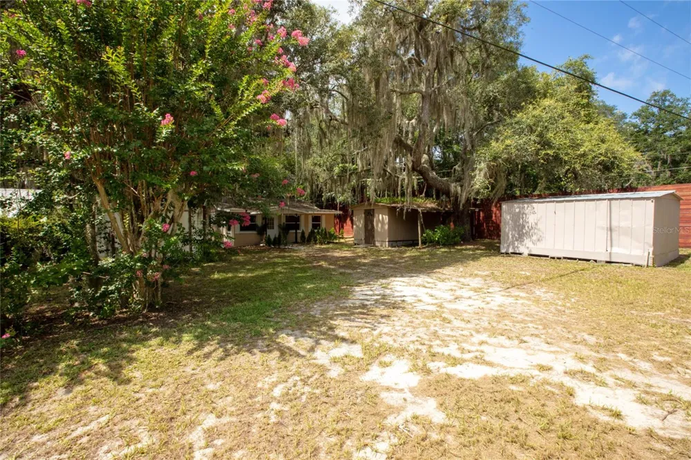 111 2ND STREET Melrose, FL 32666
