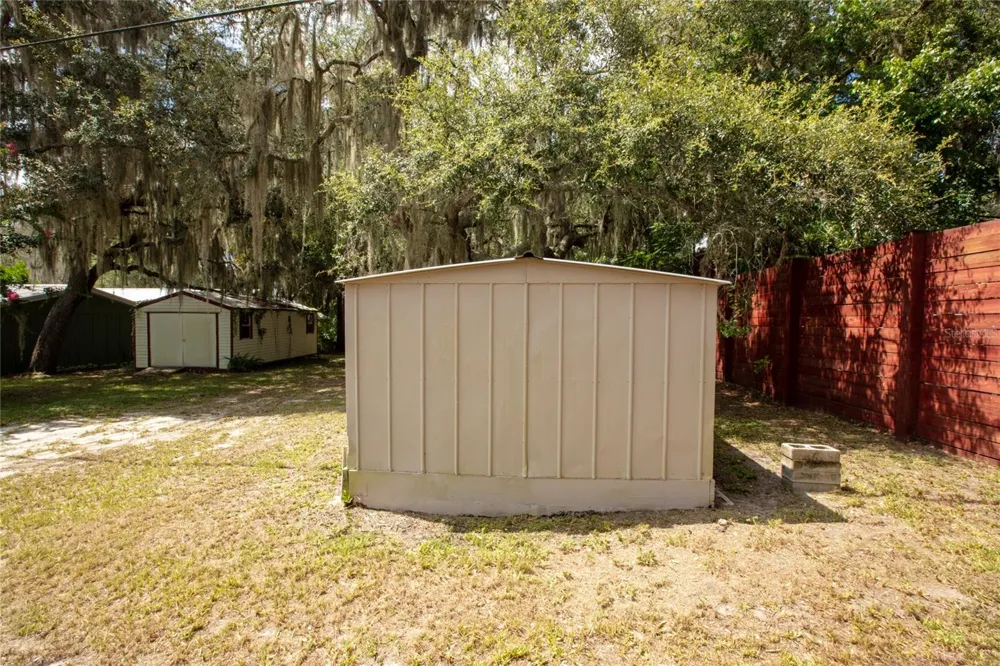 111 2ND STREET Melrose, FL 32666