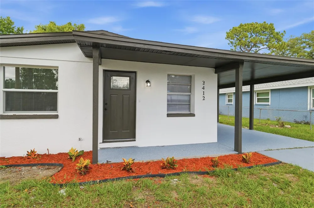 3412 E HENRY AVENUE Tampa, FL 33610